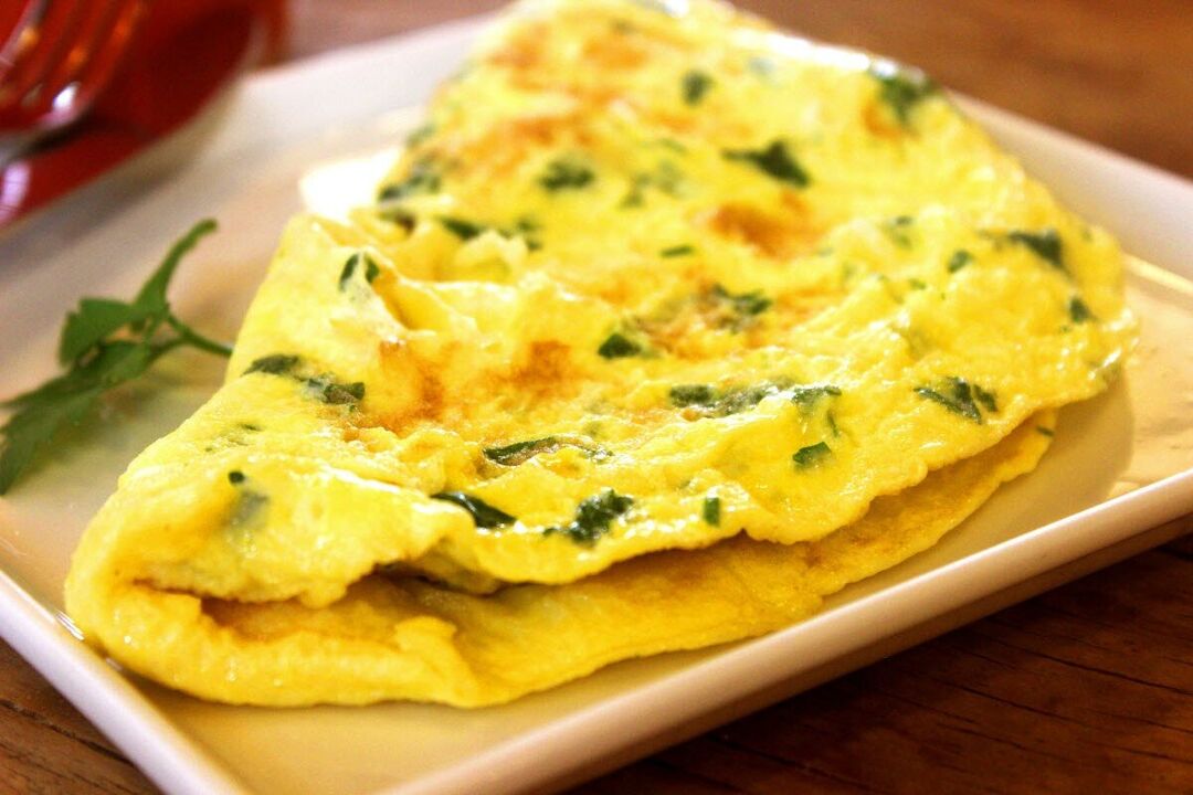 Omelet ialah hidangan telur diet yang diluluskan untuk pesakit pankreatitis